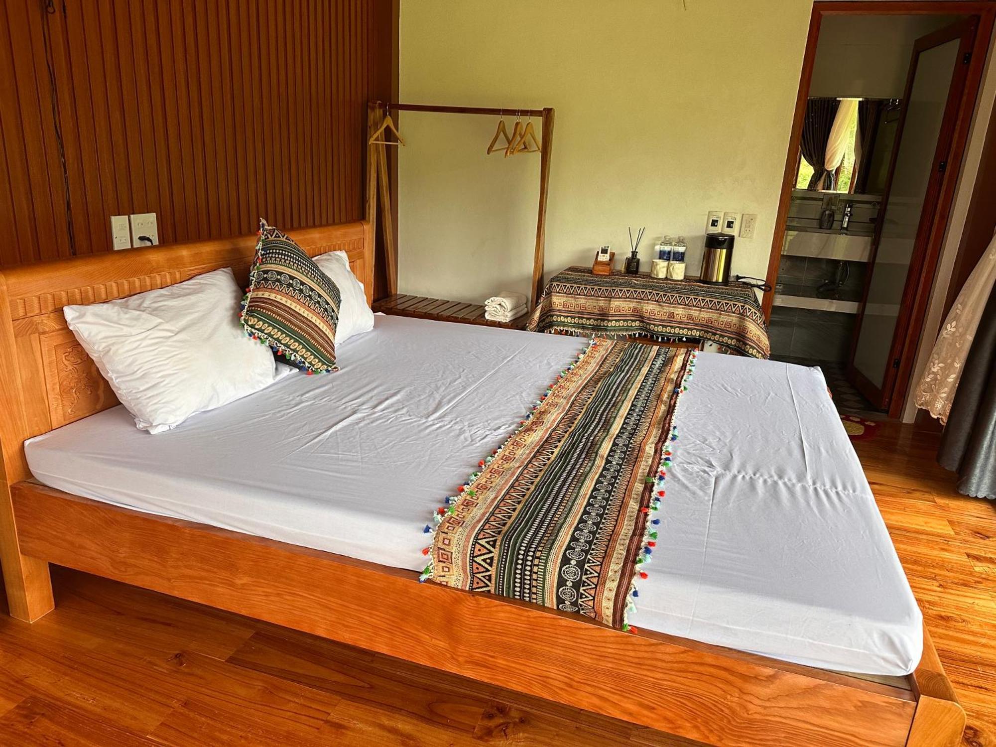 Vulinh Family -Homestay Yen Binh Екстериор снимка